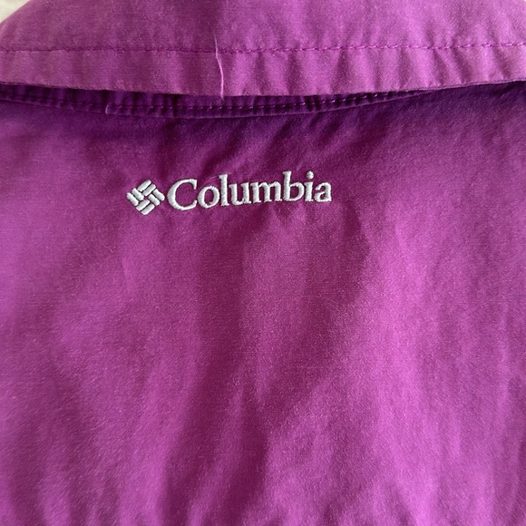 Columbia purple vest. Size lge. Front pockets lined. - Picture 6 of 7